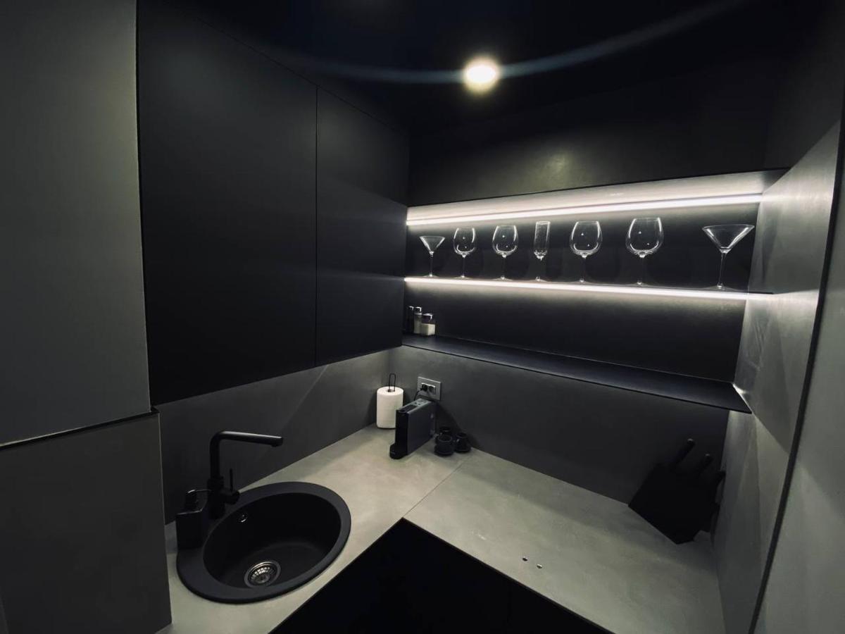 The Hatz By Rh Living Bucureşti Ngoại thất bức ảnh